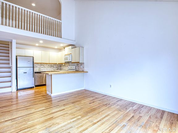 5th image of 51 Old Kings Hwy APT 12