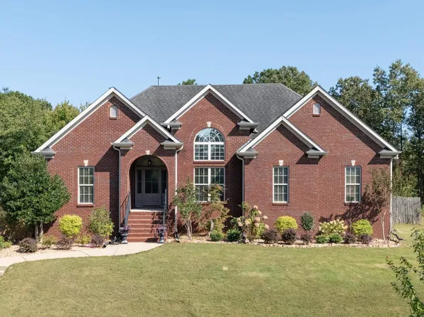 637 Emerald Trce, Chelsea, AL 35043