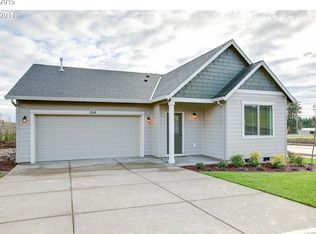 2958 SW 2nd St, McMinnville, OR 97128