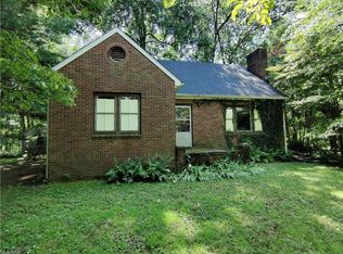 978 Boettler Rd, Uniontown, OH 44685