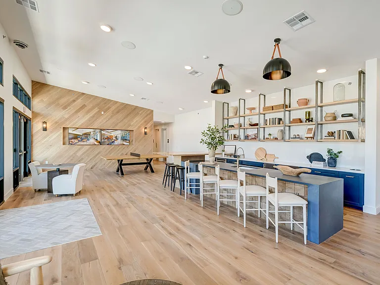 The Taylor at Greenway — Photo 15