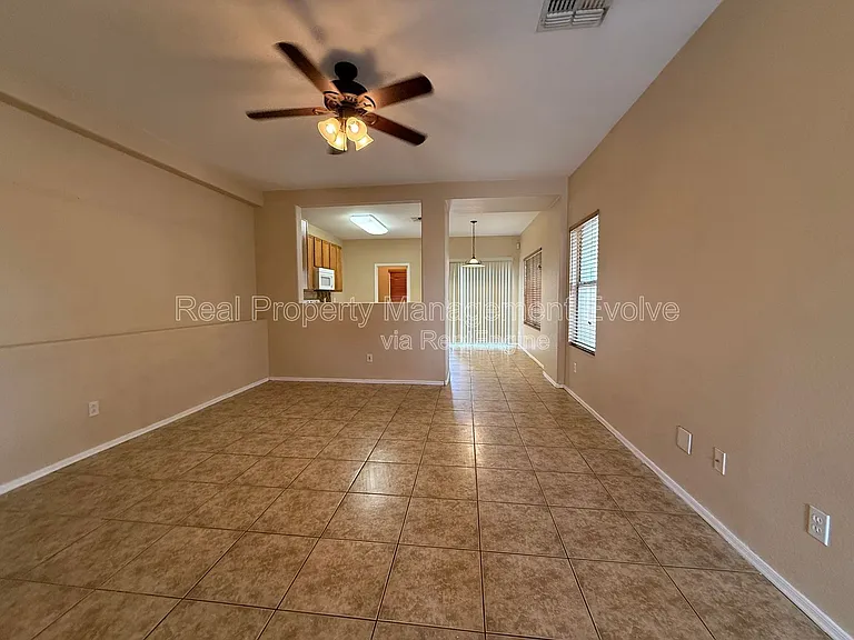 9559 W Monte Vista Rd — Photo 3
