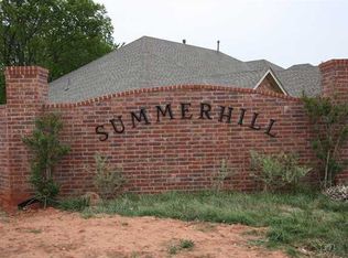 1104 Summer Hill Dr, Moore, OK 73160