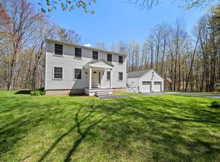 15 Earle Dr, Lee, NH 03861