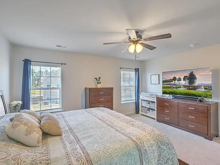 115 Sequoia Ln — Photo 35