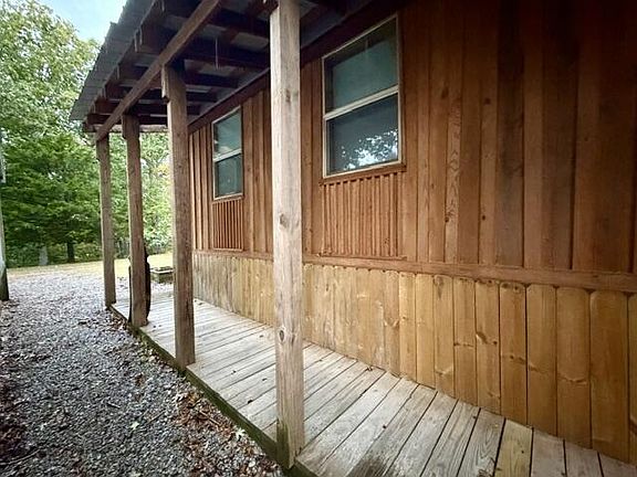 5th image of 1324 W James White Rd