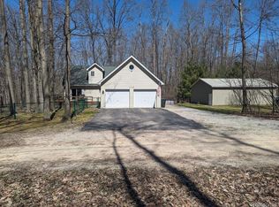 1110 Saint Lawrence Ave, Roscommon, MI 48653