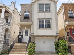 153 Woodlawn Ave #1, Jersey City, NJ 07305