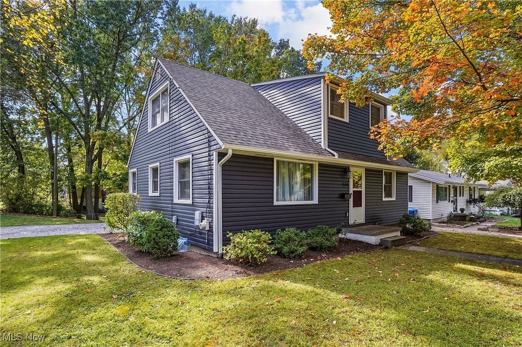 Real estate listing image