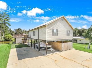 32746 Cypress Dr, Springfield, LA 70462