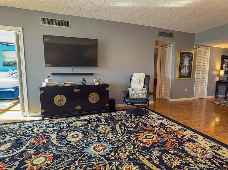 7461 W Country Club Dr N #209 — Photo 13
