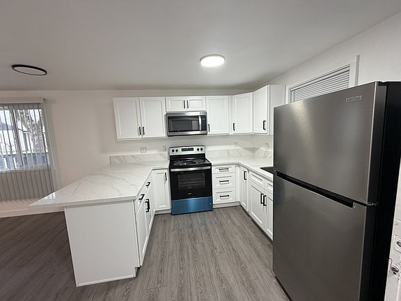 4th image of 1487 Waller St SE #1491