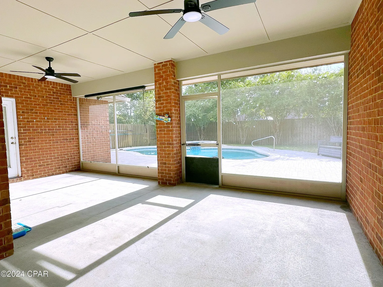 5 bed, 3114 sqft, $3,500 — Photo 3