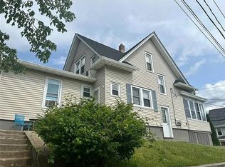 298 Bleloch Ave #2, Peekskill, NY 10566