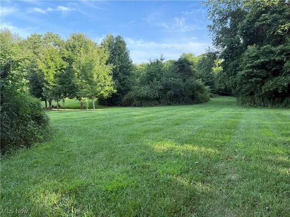 3670 State Route 303, Ravenna, OH 44266
