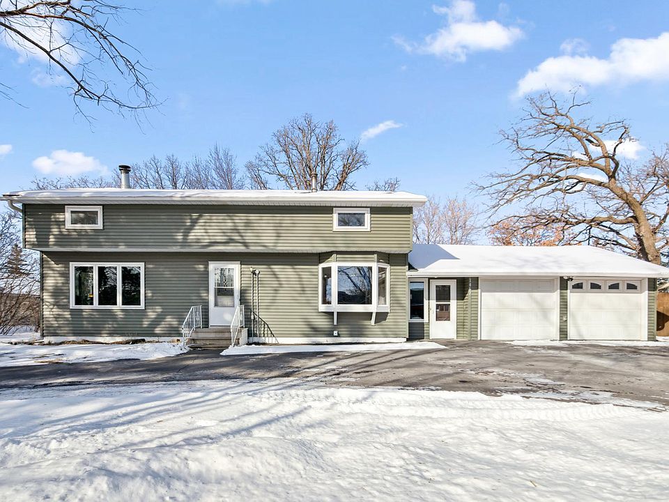1st image of 1467 133rd Ln NE