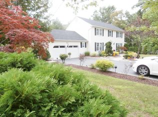 72 Tindall Rd, Middletown, NJ 07748