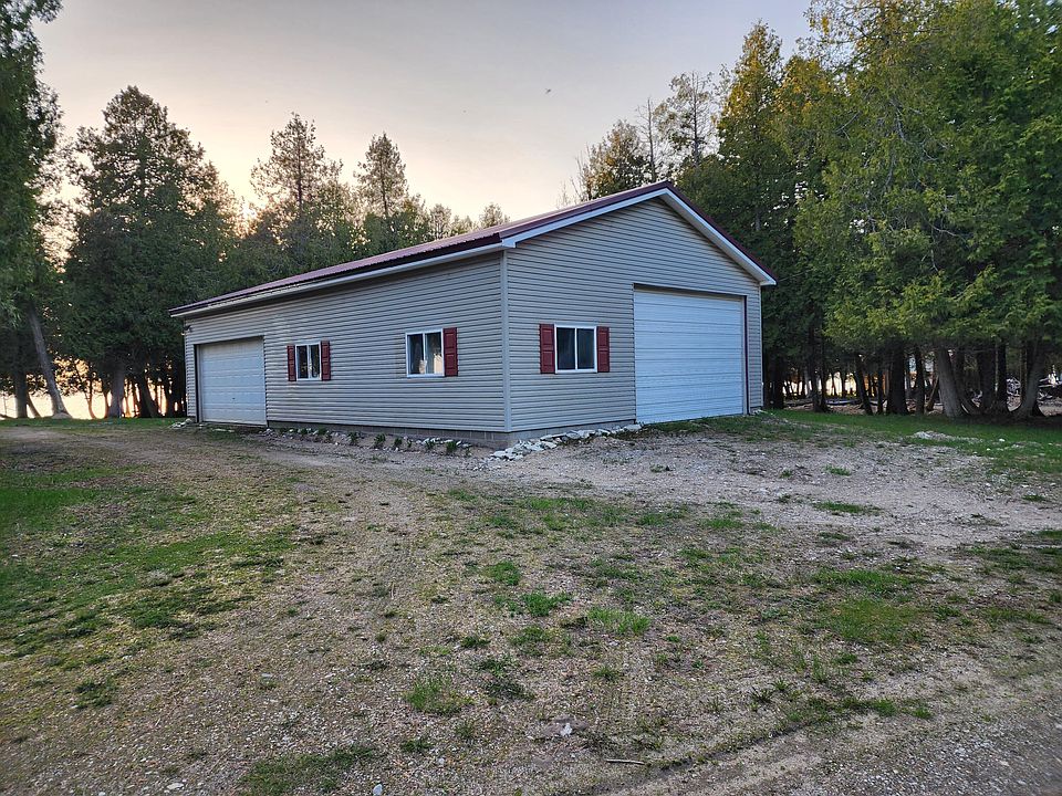3978 Cedar View Dr, Hessel, MI 49745 Zillow