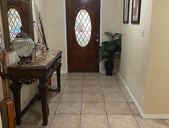 4th image of 3405 Kiwi St