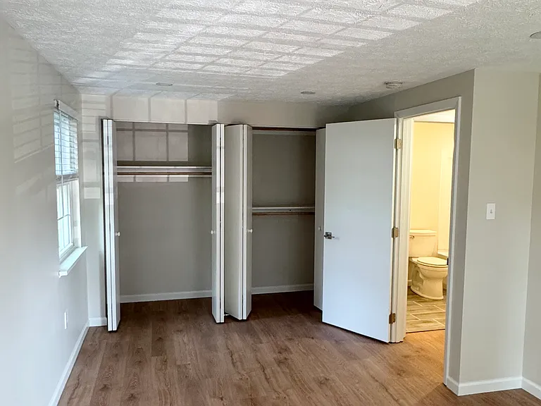 908 Guyasuta Ln — Photo 9