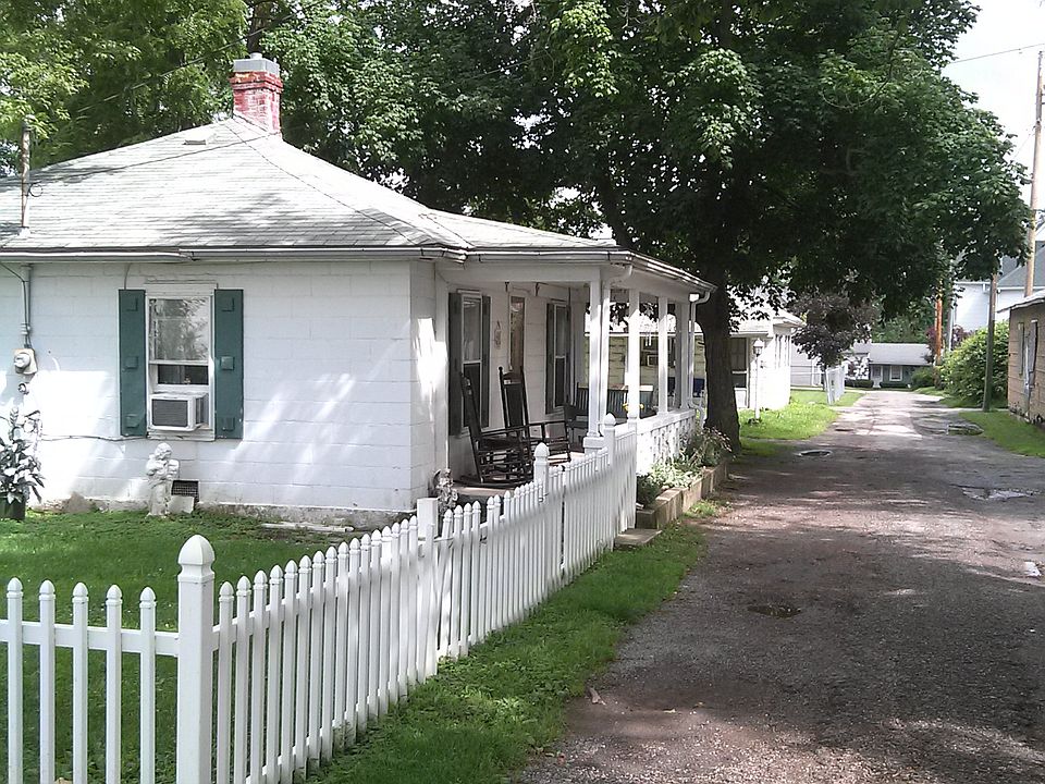 2nd image of 333 Lafayette St