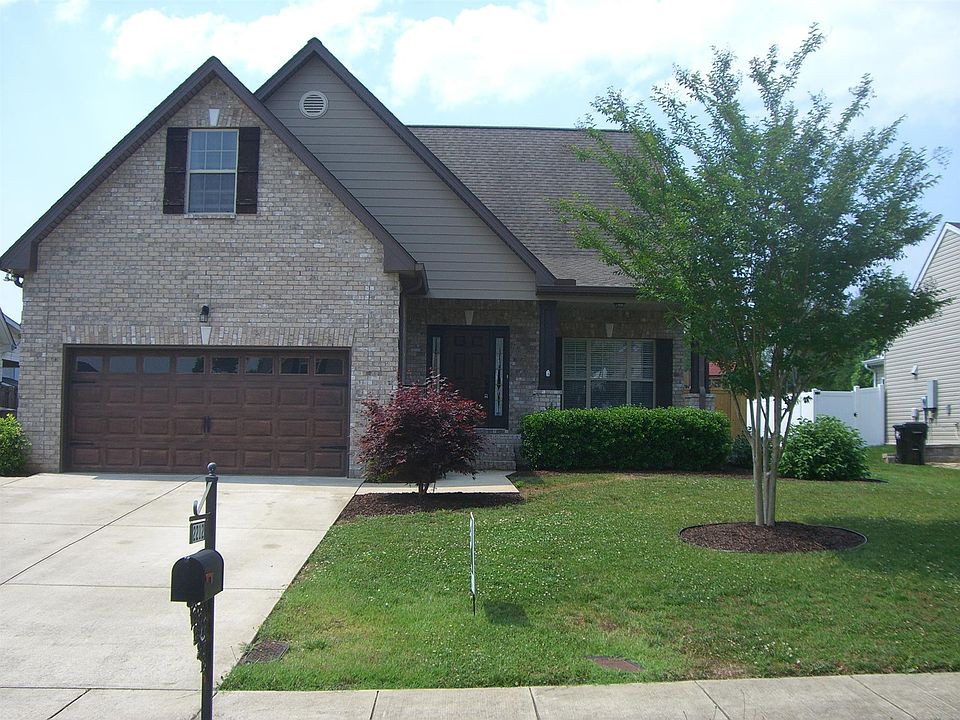 1st image of 2212 Strickland Dr