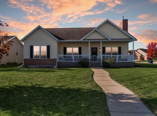 4271 Braxton Dr, Janesville, WI 53546