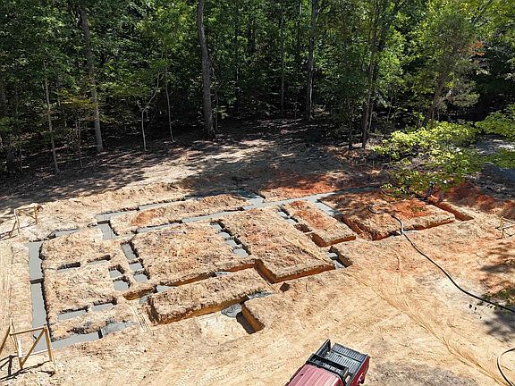 4th image of 382 Oliver Metz Rd