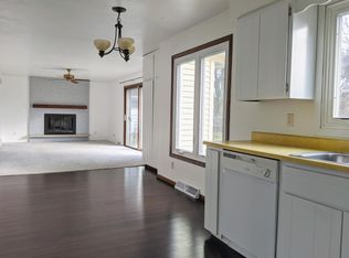 5303 Manitowoc Pkwy #5303, Madison, WI 53705