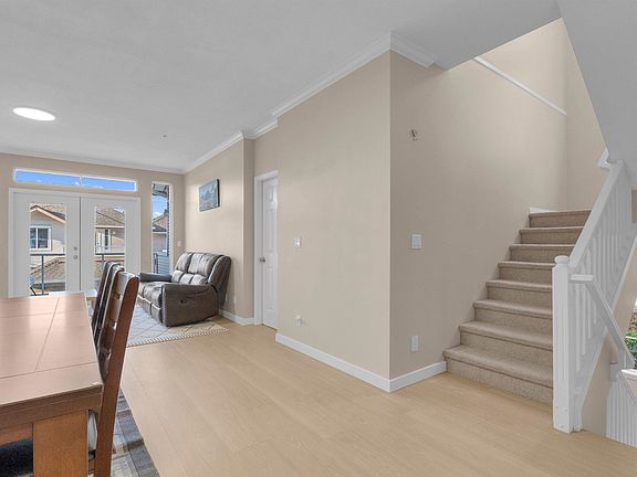 5th image of 11860 River Rd #20