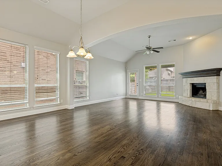 861 Countryside Way — Photo 14