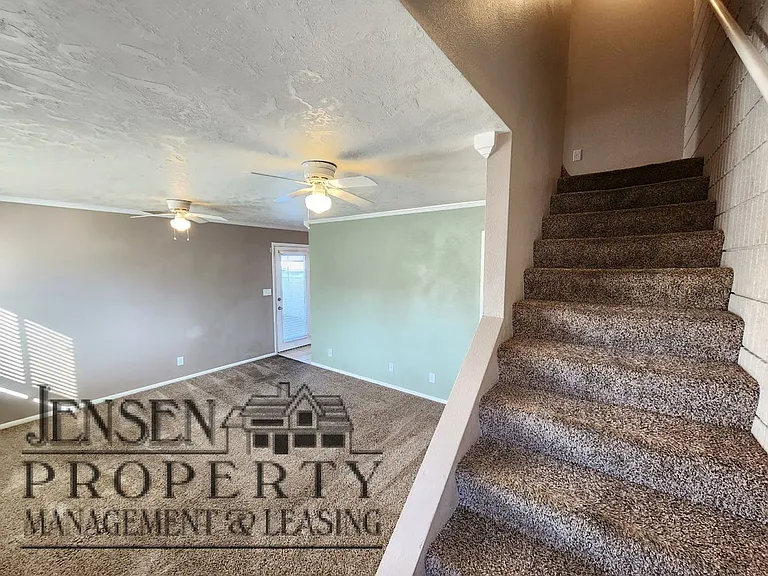 781 N Valley View Dr #1 — Photo 11