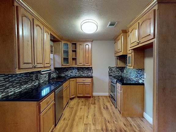 4th image of 122 Bent Creek Dr