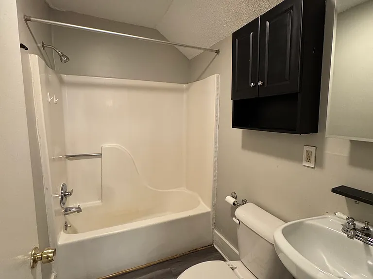 909 Lischey Ave — Photo 12