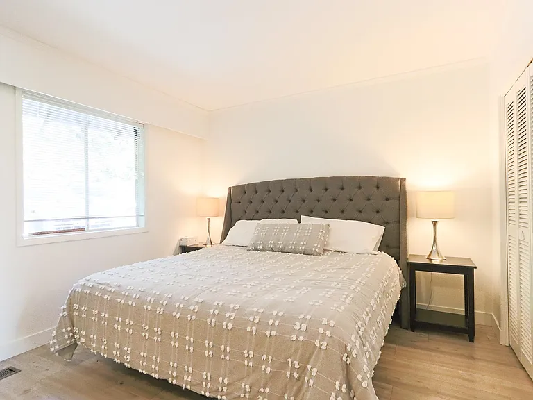 4591 Woodgreen Dr — Photo 13