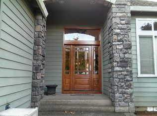 32084 SW Willamette Way E, Wilsonville, OR 97070