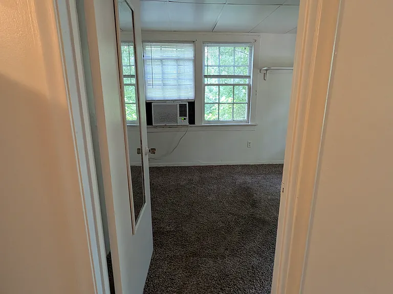 6210 SW 13th St #4H — Photo 5
