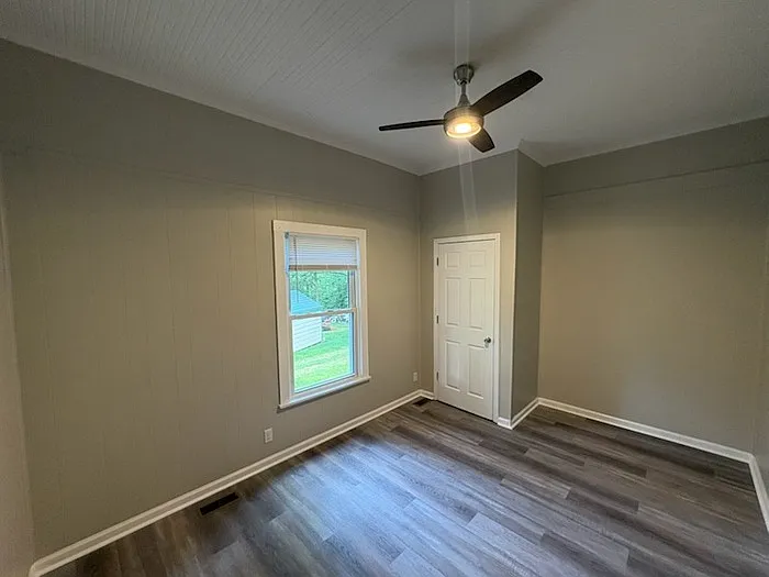 191 Wilson Dr — Photo 9