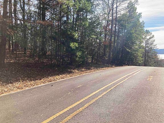 3rd image of 58 & 59 Hilltop Dr