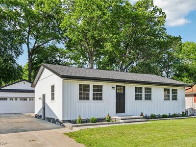 178 Lindsey Rd, Munroe Falls, OH, 44262
