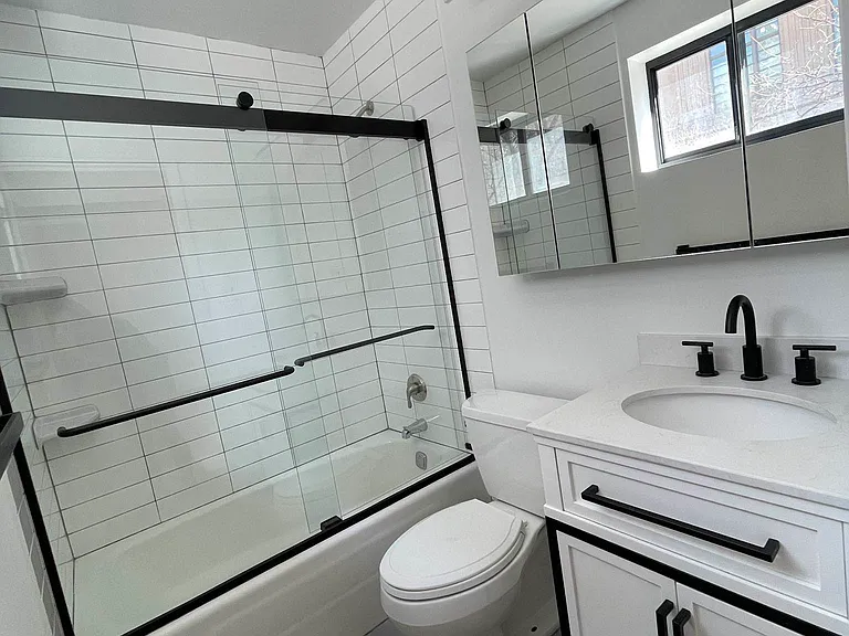 370 W 30th St #2B — Photo 13
