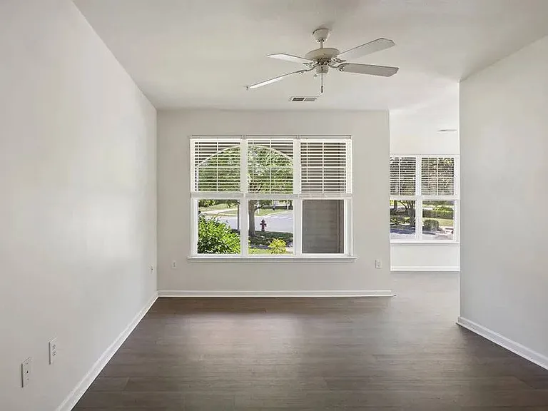 Magnolia Pointe — Photo 9