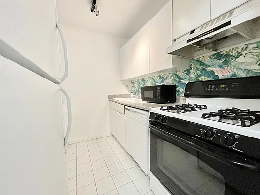 Rented by KYLM, LLC | media 5