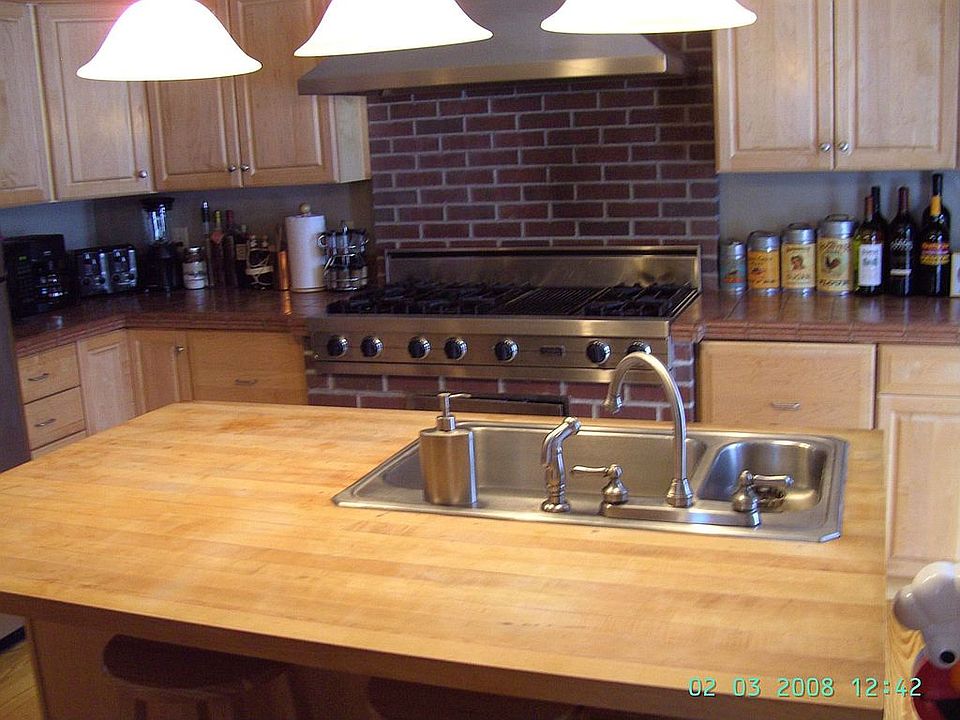 2nd image of 58 Benefit St