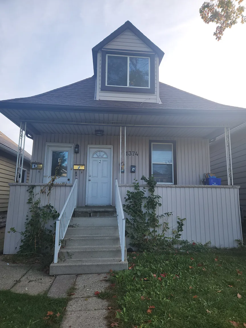 1374 Langlois Ave #2 photo 1
