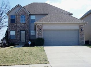 6939 Woodhaven Place Dr, Louisville, KY 40228