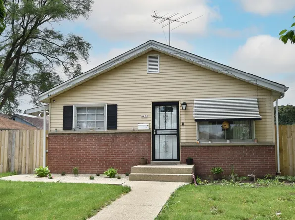 4421 North 82nd STREET, Milwaukee, WI 53218
