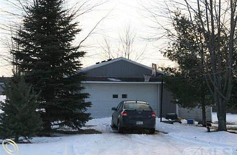 Marlette Rd Garage.JPG