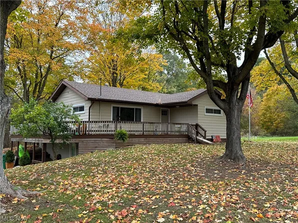 6185 State Route 225, Ravenna, OH 44266