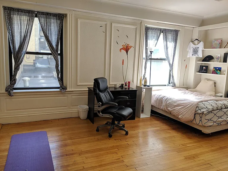 464-466 Commonwealth Ave #R21 — Photo 6